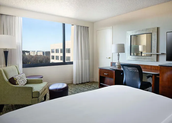 Marriott St. Louis West