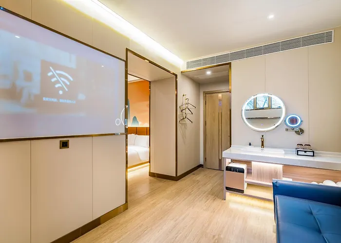 Dequan Luxury Jingguang Hotel, Near Guomao Cbd