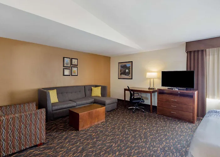 La Quinta By Wyndham Oakland - Hayward Hotel