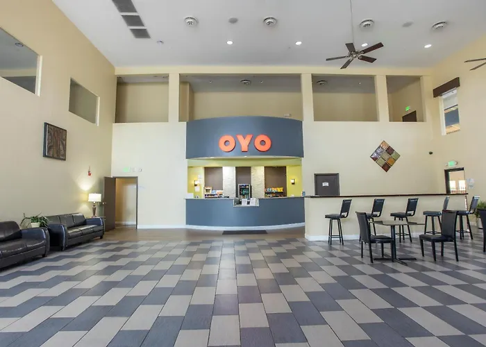 Oyo Hotel Knoxville Tn Cedar Bluff I-40
