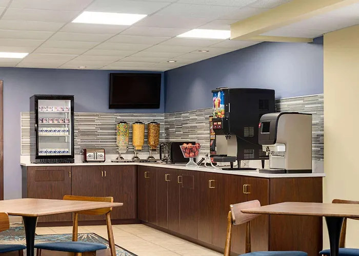 Days Inn By Wyndham Grand Island I-80 Doniphan