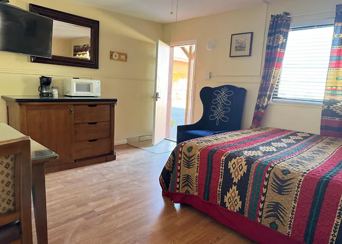 Apache Motel Ruidoso
