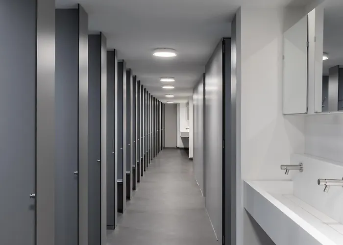 Zedwell Capsule Hotel Piccadilly Circus