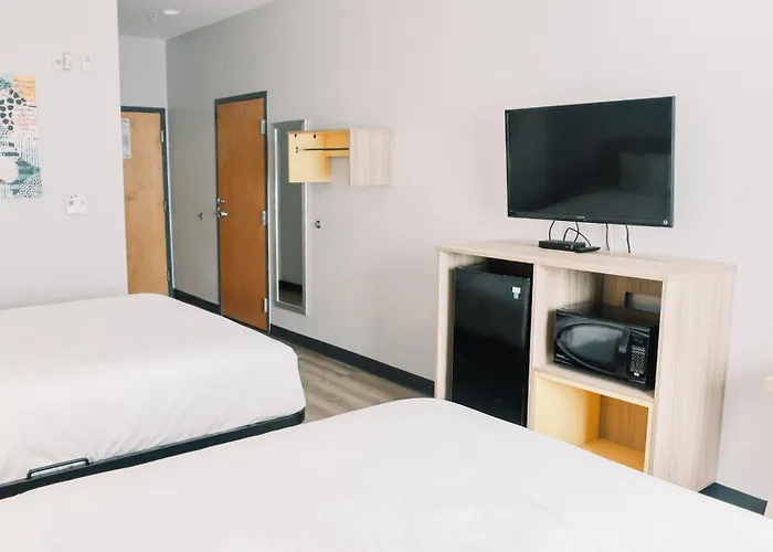 Microtel Inn & Suites By Wyndham Gulf Shores