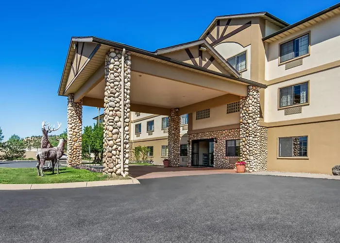 Quality Inn & Suites Vail Valley Eagle