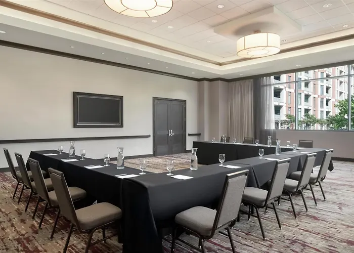 Hilton Garden Inn Atlanta Downtown
