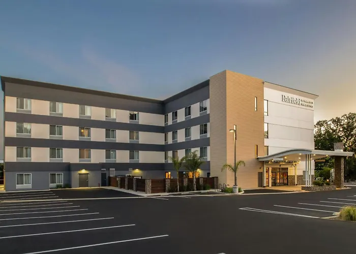 Fairfield Inn & Suites By Marriott Santa Cruz