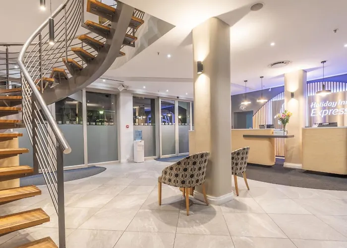 Holiday Inn Express Cape Town City Centre By Ihg