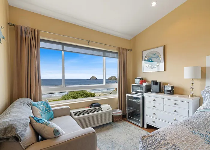 Three Arch Inn Oceanside