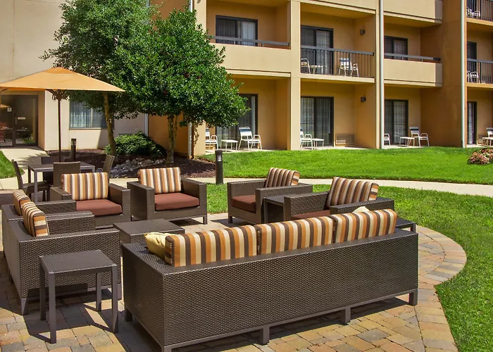 Courtyard By Marriott Annapolis