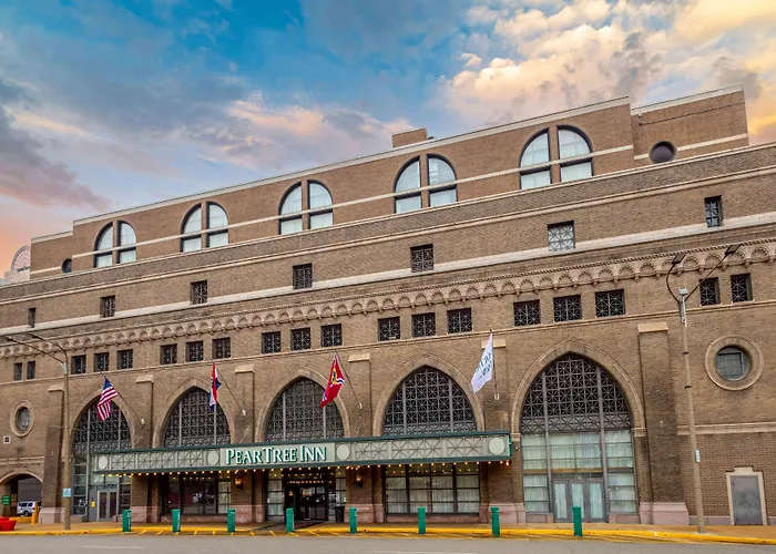 Pear Tree Inn St Louis Convention Center Saint Louis