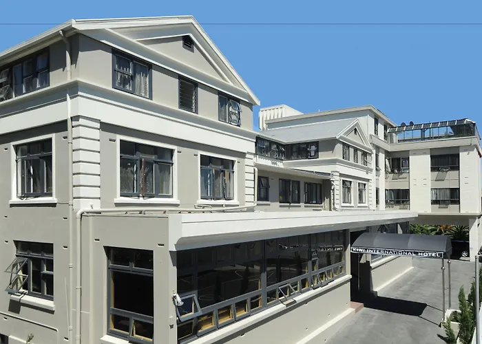 Kiwi International Hotel
