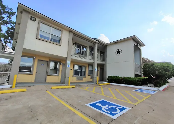 Days Inn By Wyndham Suites Fredericksburg