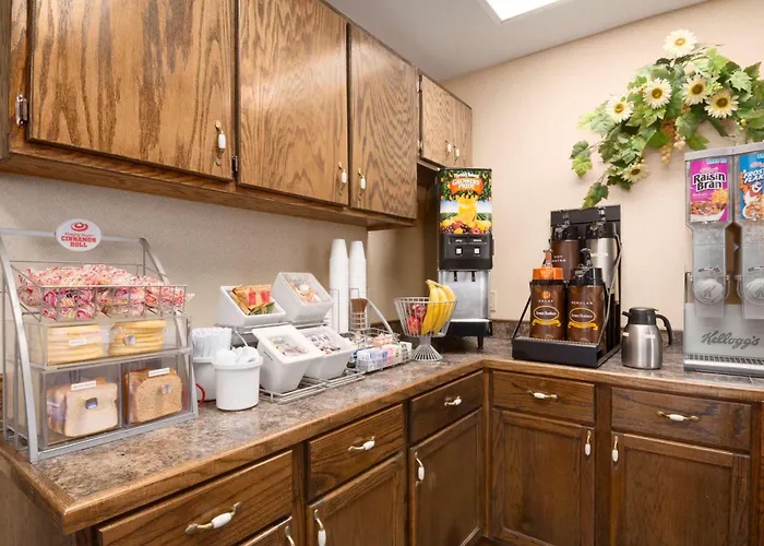 Super 8 By Wyndham Hattiesburg North - University Area
