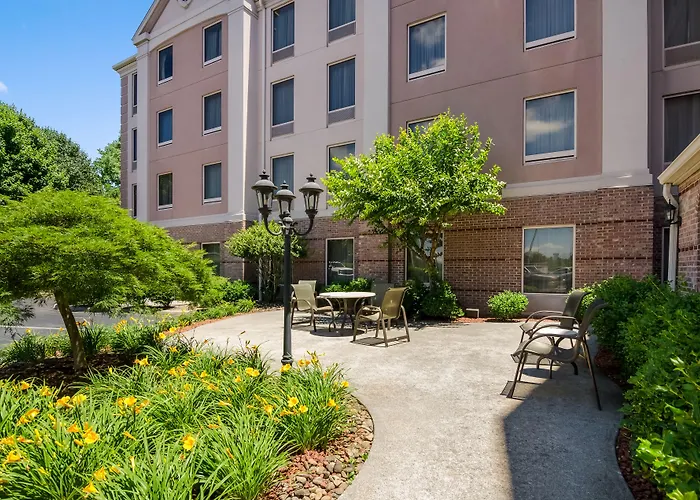 Mainstay Suites Roanoke Airport