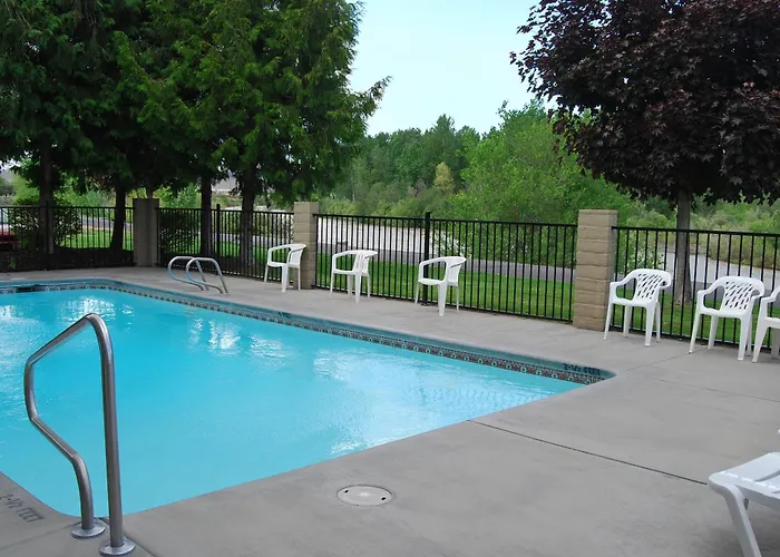 Baymont By Wyndham Yakima Riverfront