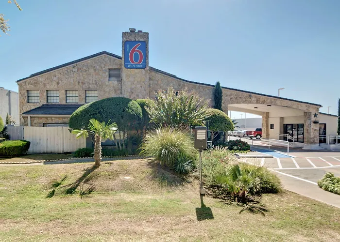 Motel 6-Dallas, Tx - Forest Lane