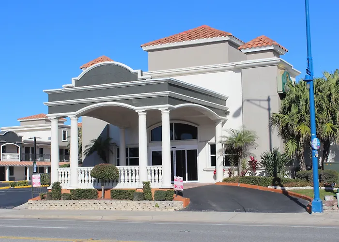 La Quinta By Wyndham Oceanfront Daytona Beach