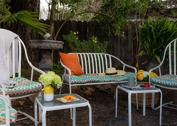 Sonoma Creek Inn