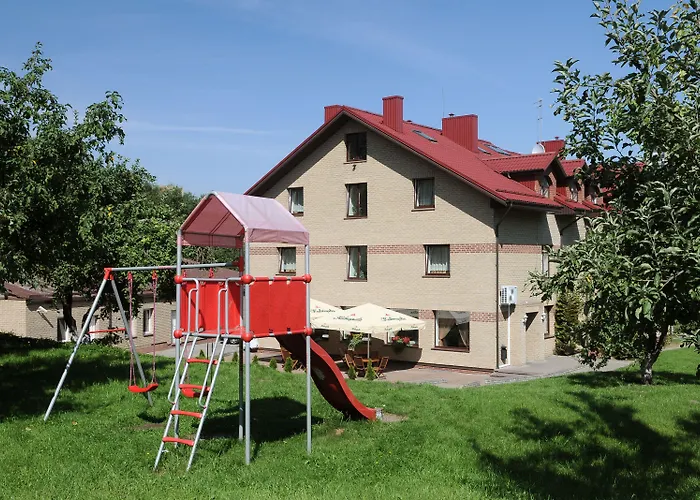 Amicus Hotel