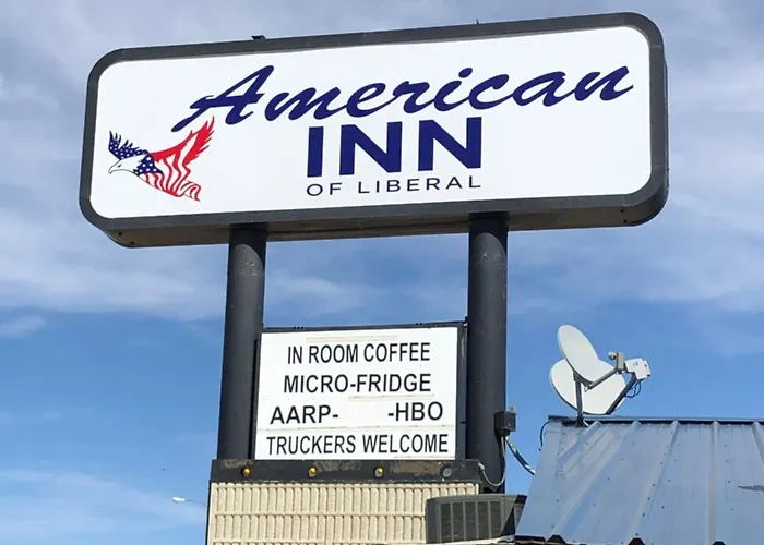 American Inn Of Liberal