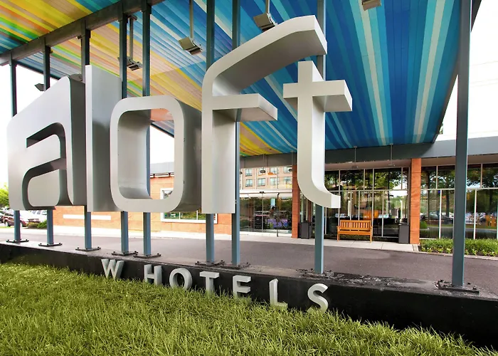 Aloft By Marriott Philadelphia Airport Hotel