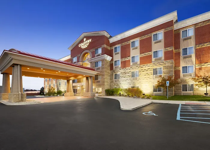 Country Inn & Suites By Radisson, Dearborn, Mi