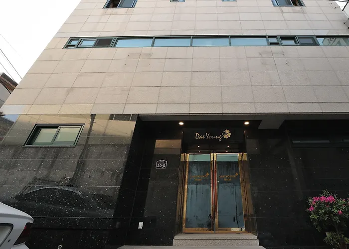 Daeyoung Hotel Myeongdong