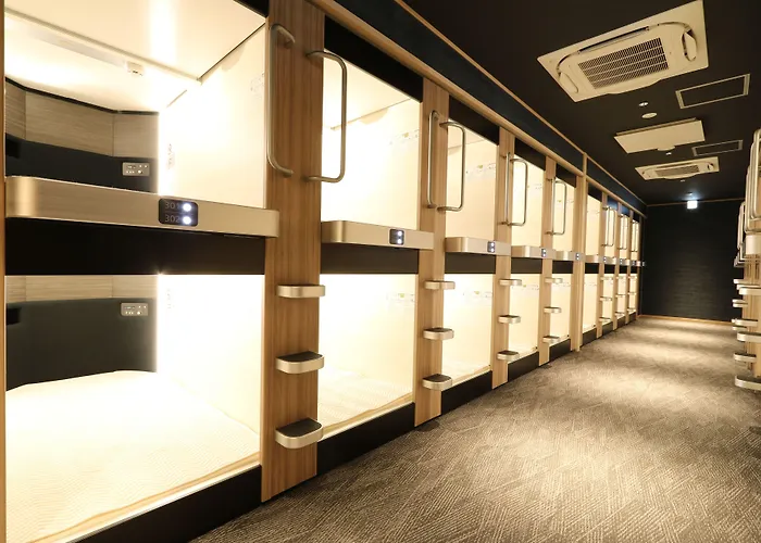 Cabin & Capsule Hotel J-Ship Osaka Namba