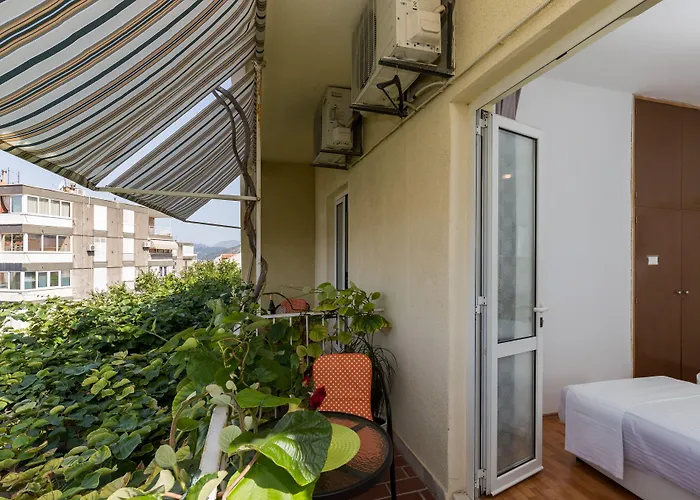 Guest House Bradas