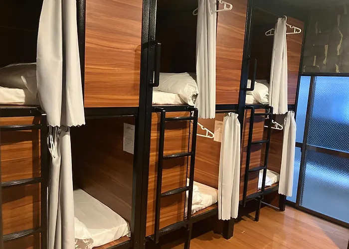 Hanamachi Guest House