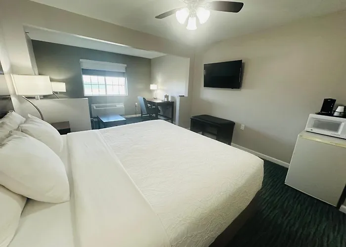 Bridgepointe Inn & Suites By Bphotels, Lincoln I-80 & 27Th St