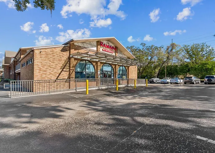 Ramada By Wyndham Temple Terrace/Tampa North Hotel