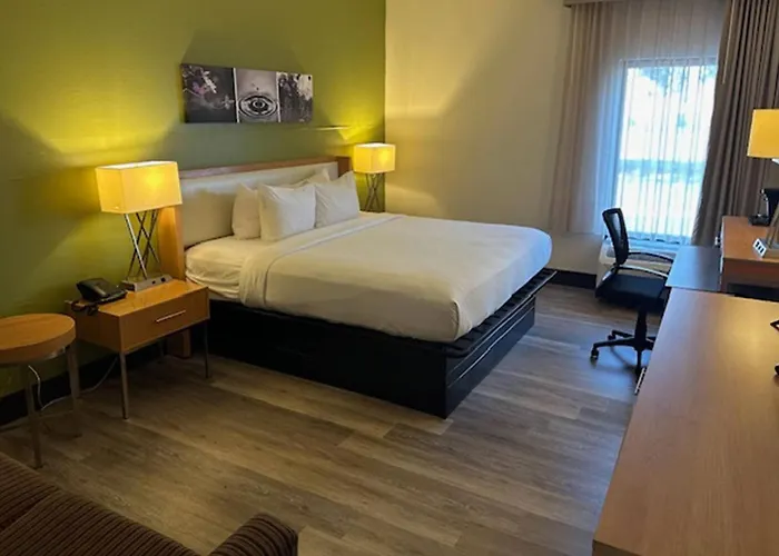 Sleep Inn & Suites Memphis Southeast
