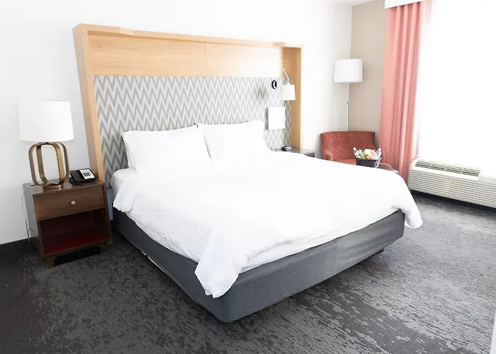 Holiday Inn & Suites Memphis - Wolfchase Galleria By Ihg