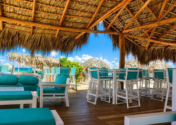 Villa Blanca Beach Club