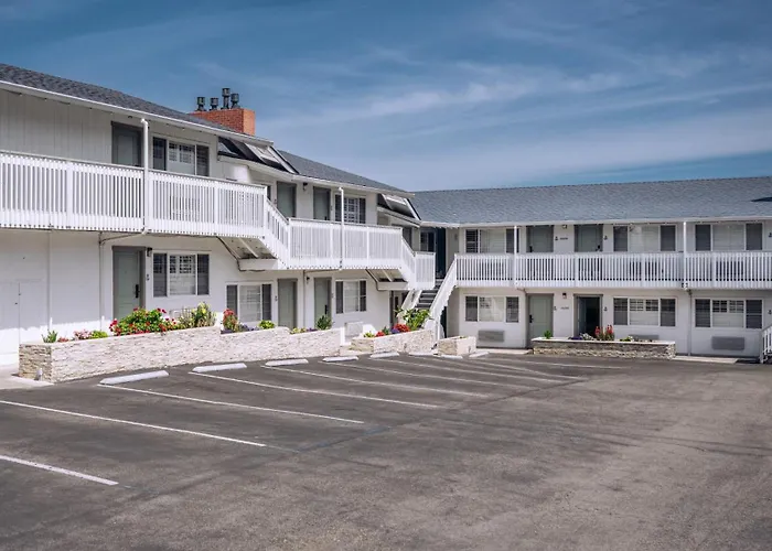 Stargazer Hotel Monterey