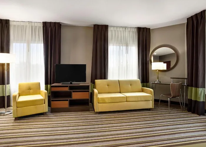 Super 8 By Wyndham Hershey Chocolate Avenue