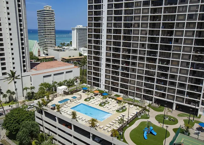 Aston At The Waikiki Banyan Hotel Honolulu