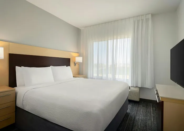 Towneplace Suites By Marriott Phoenix Goodyear