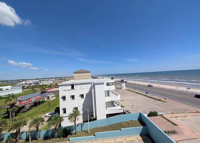 Holiday Inn Express & Suites Galveston West-Seawall By Ihg