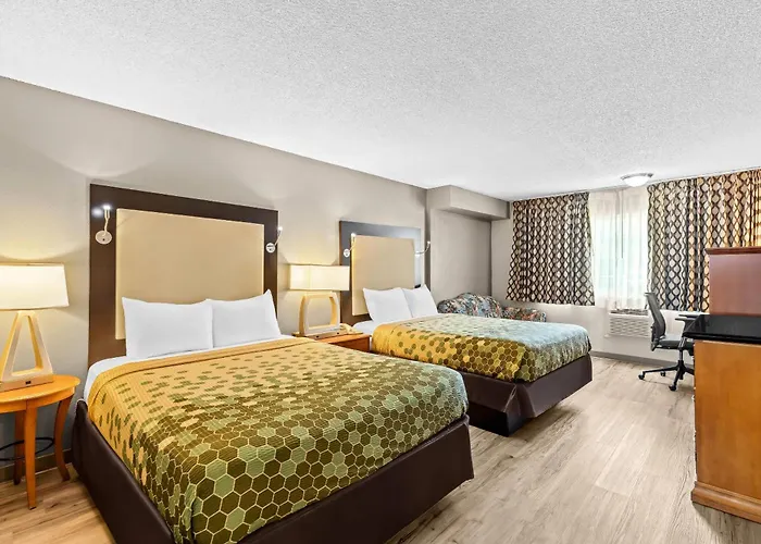 Rodeway Inn & Suites Portland West - Beaverton