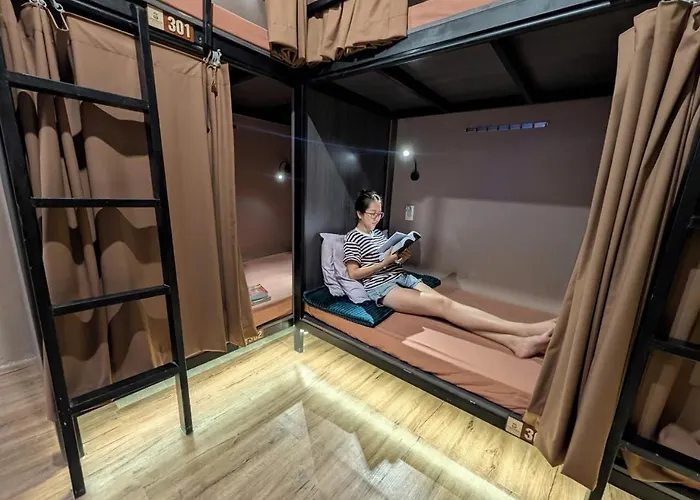 Tzone'S Hostel - Quiet Place