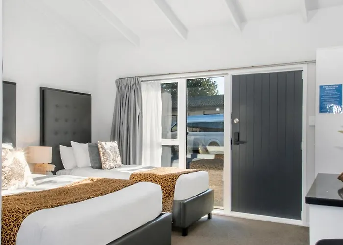 Middlemore Motel