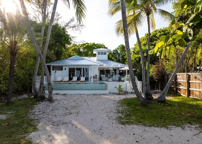 Pines & Palms Resort Islamorada