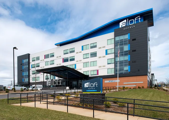 Aloft By Marriott Charlotte Airport Hotel