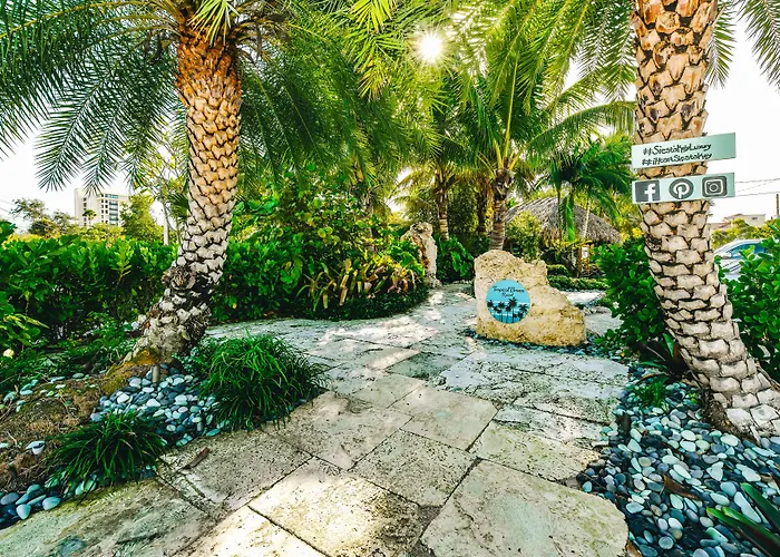 Tropical Breeze Resort Bee Ridge