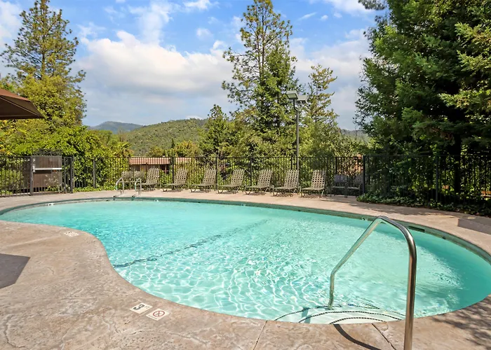 Best Western Plus Yosemite Gateway Inn Oakhurst