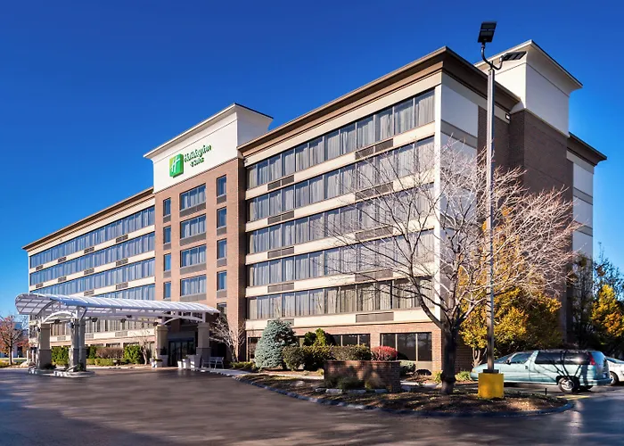 Holiday Inn Hotel & Suites Warren By Ihg