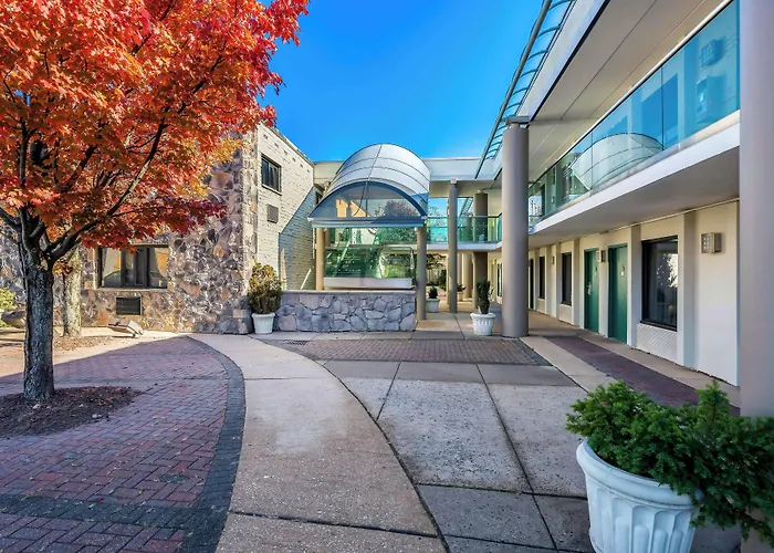Brandywine Valley Inn Surestay Plus By Best Western Wilmington
